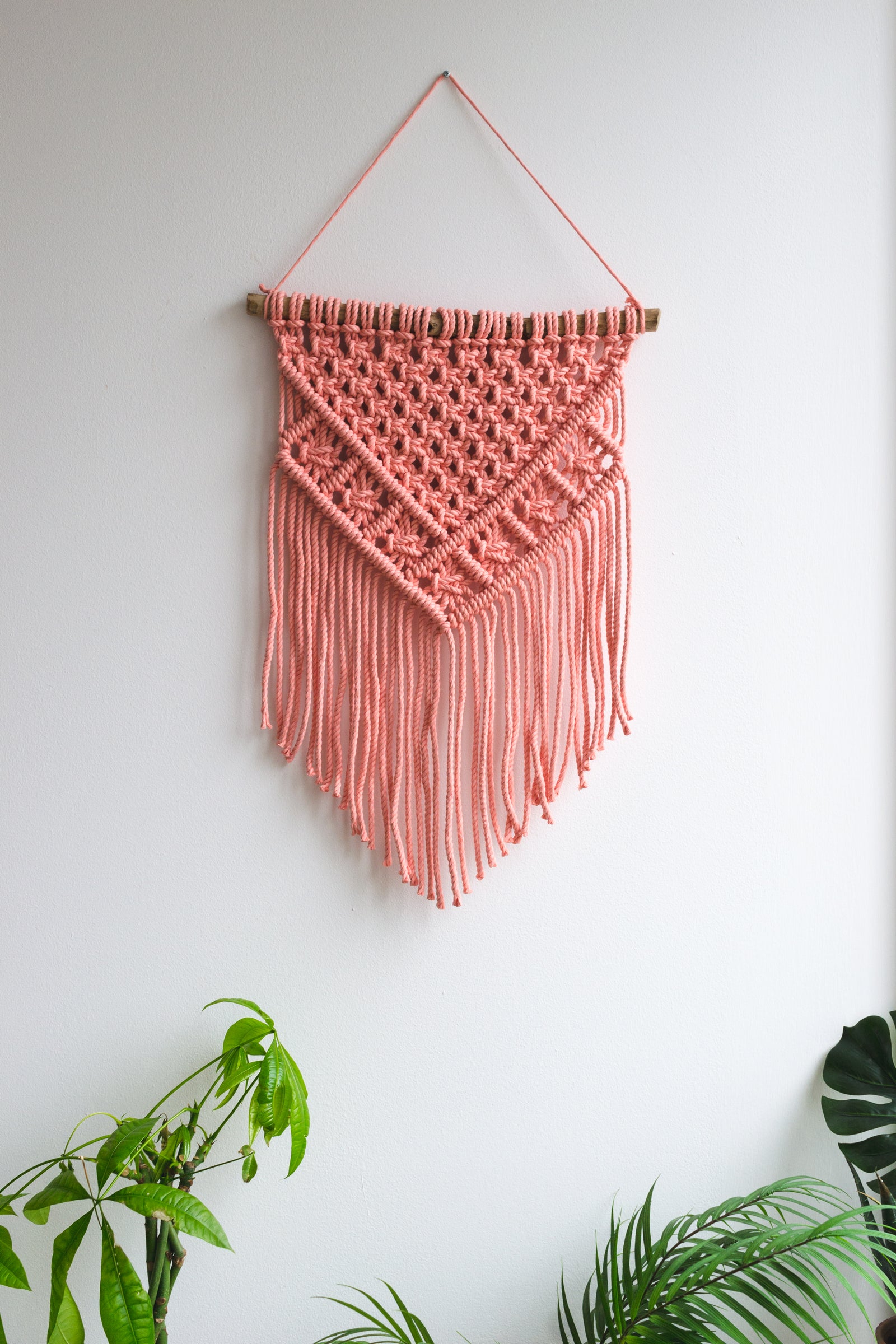 Macrame Patterns and Knot Guide - Completely Free - MangoAndMore
